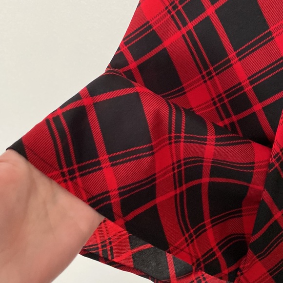 Anne Klein sleeveless plaid tie front top size small - Picture 5 of 6